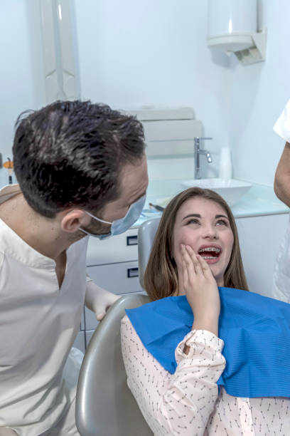 Best Broken or Cracked Tooth Emergency Dentist in Galena, IN